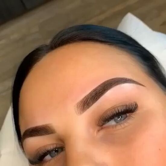 Ombre Brows 101: Why This Technique is Best for You?