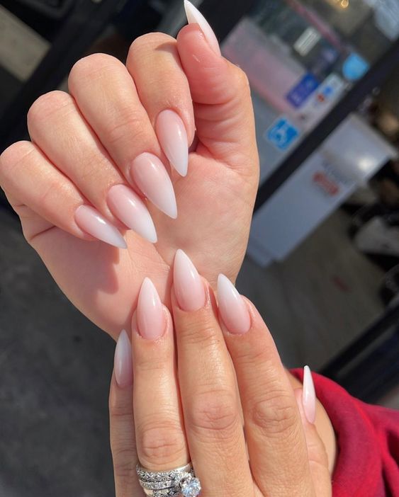 Stiletto Ombre Nail Designs