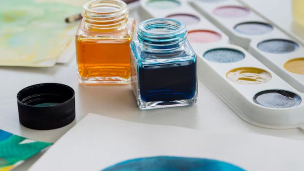 Acrylic liquid for nails