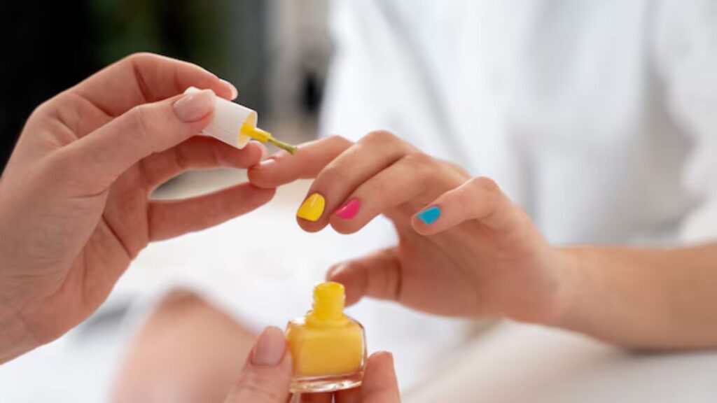 Acrylic monomer nails