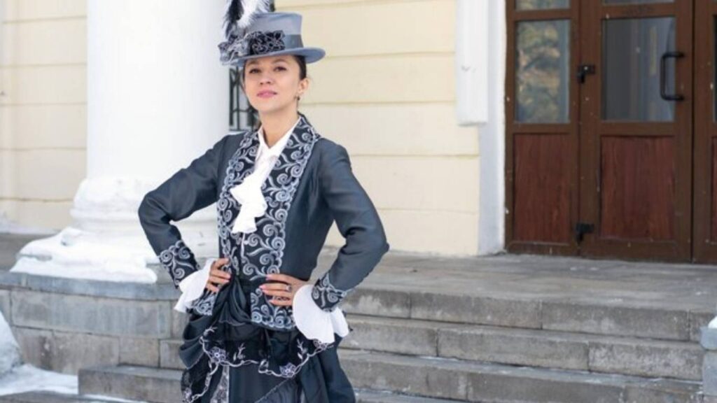 Southern Belle Halloween Costume